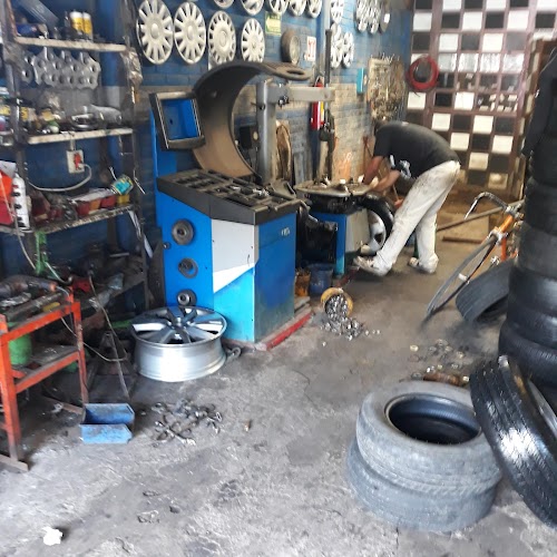 Servicio Curiel Vulcanizadora