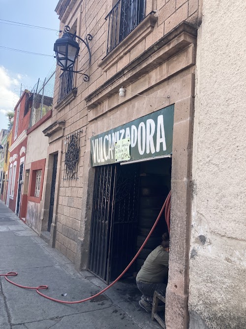 Vulcanizadora De Volcanes 