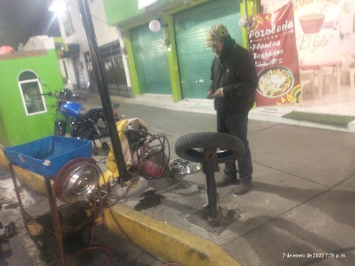 Vulcanizadora Constitución De 1917 (talachas Motos Y Carros)